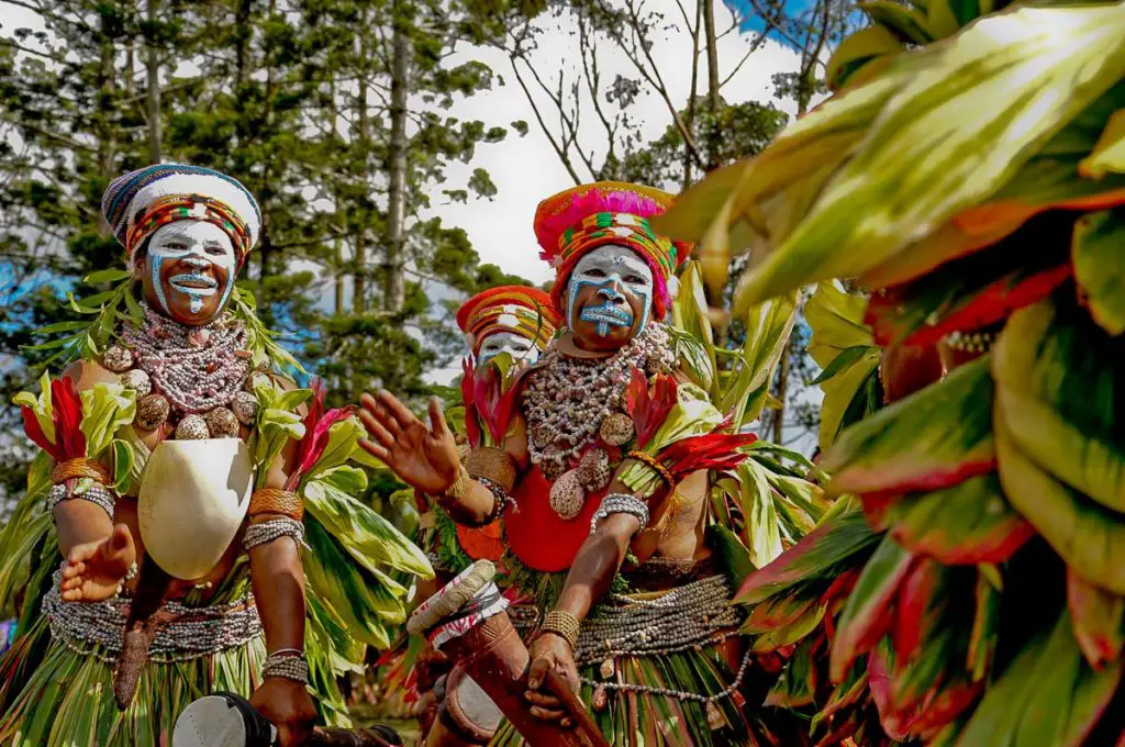 Papua New Guinea Travel Guide Rebecca and the World