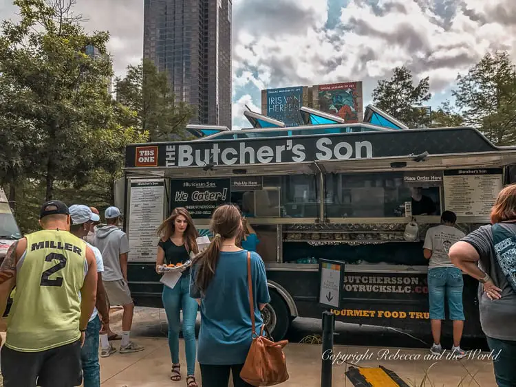 Klyde Warren Park is a great place to visit on a weekend in Dallas to try the local food trucks