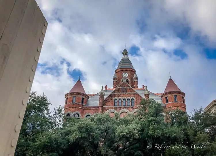 Visiting Dallas? Join one of these Dallas tours to experience the best of the city! From food to history to sport, there's a tour for everyone! | #dallas #texas #dallastx #dallastours #texastravel #tourtexas #travelguide #cityguide #dallasthingstodo