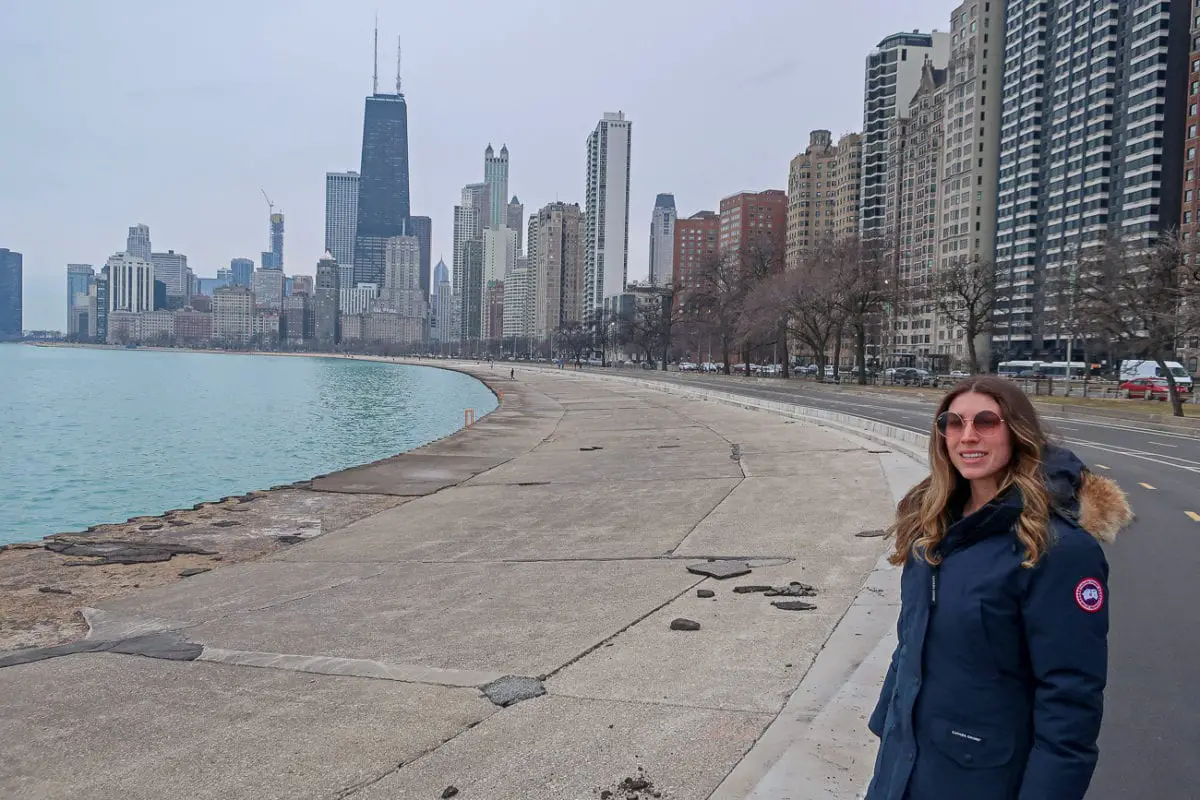 The Lakefront is where you can experience Chicago like a local - join residents as they run, cycle and keep active around this area