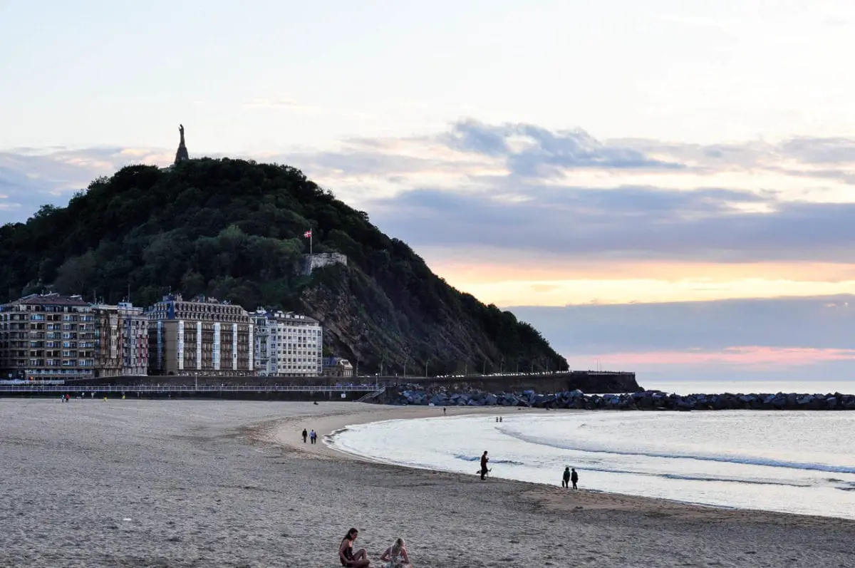 One of the most popular things to do in San Sebastian is relax on Playa de la Concha, or Shell Beach