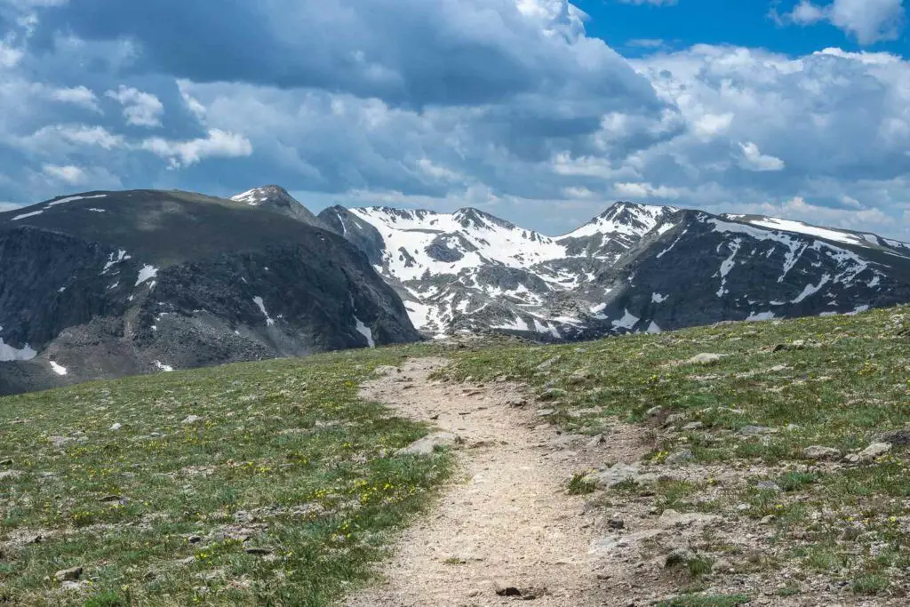 Rocky Mountain National Park is an excellent choice for a weekend getaway in Colorado, filled with plenty of outdoor activities